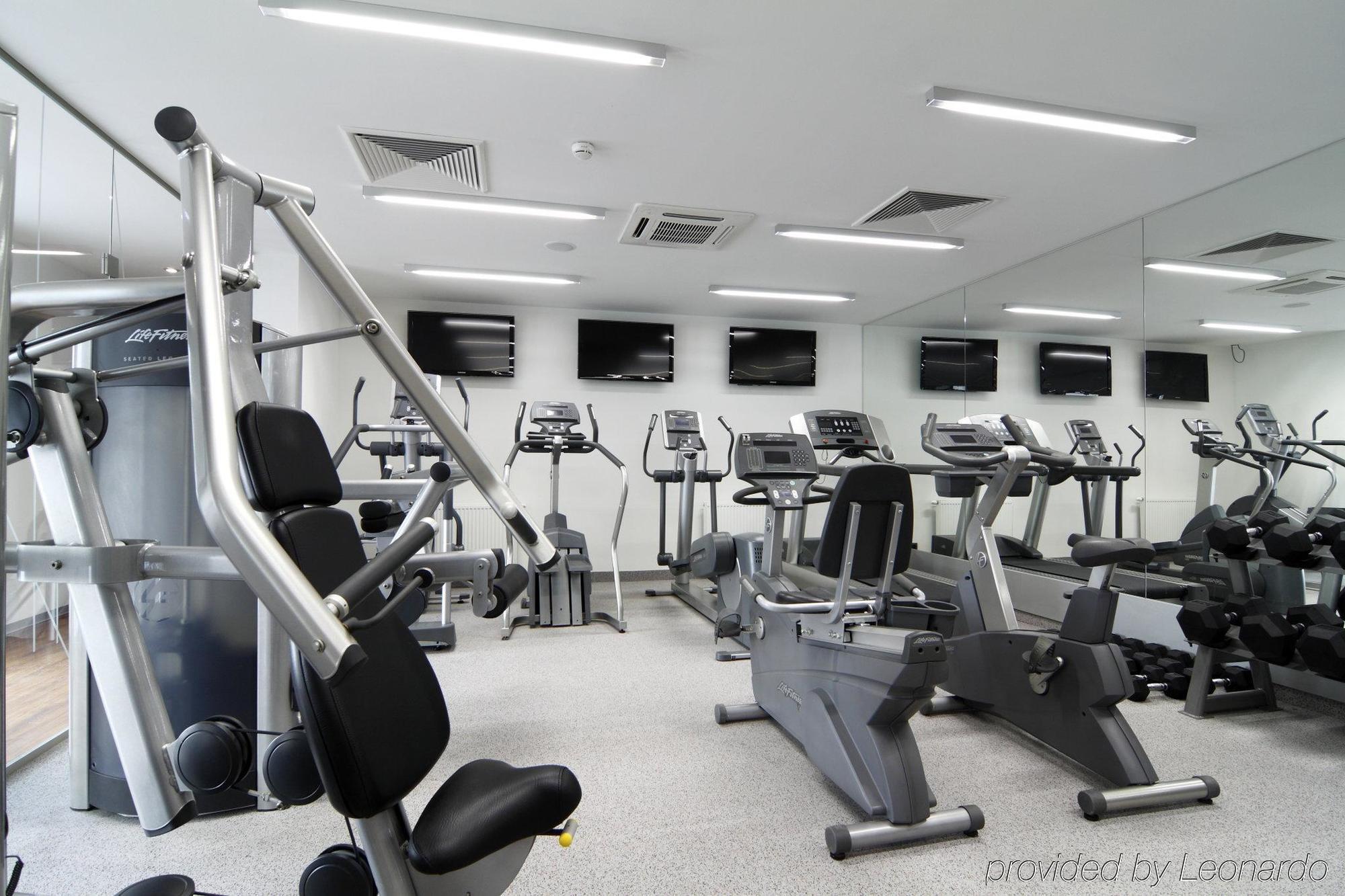 Mikado Hotel Nitra Zewnętrze zdjęcie