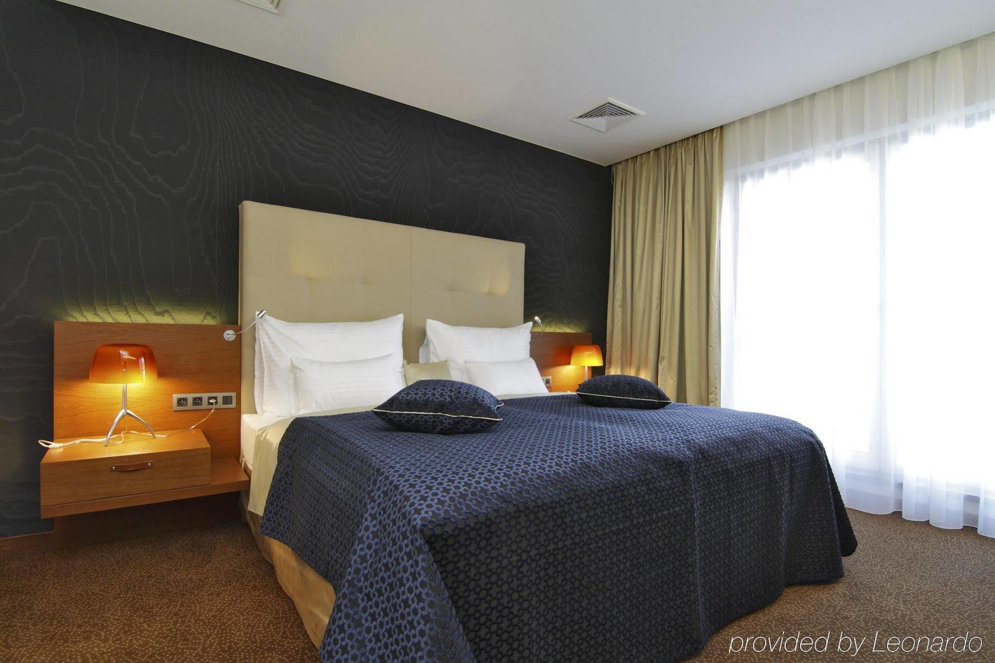 Mikado Hotel Nitra Zewnętrze zdjęcie